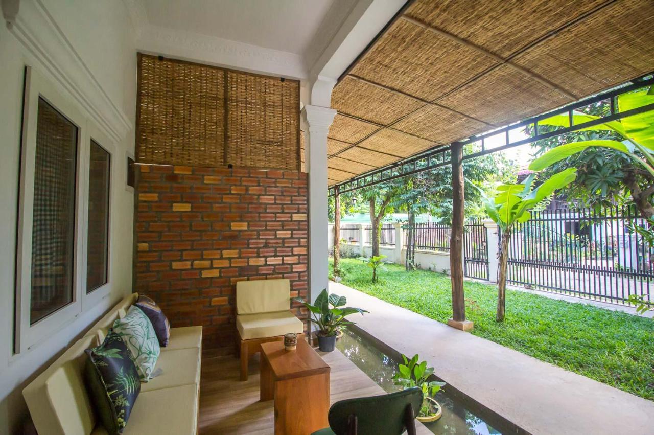Angkor Dino Home Siem Reap Esterno foto