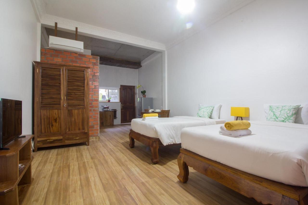 Angkor Dino Home Siem Reap Esterno foto