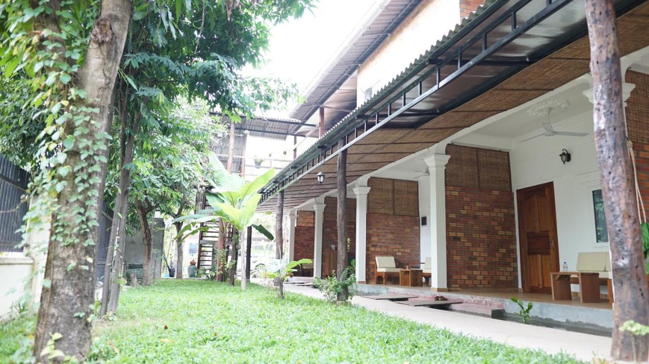 Angkor Dino Home Siem Reap Esterno foto